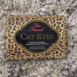 Too faced cat eyes pallet